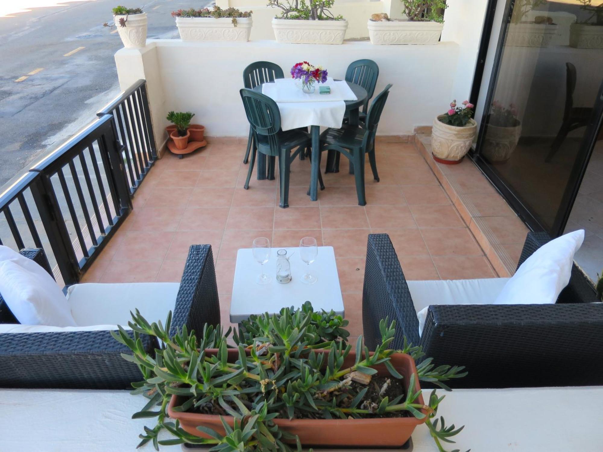 Seafront Maisonette Ocean Views & Terrace Mellieha Luaran gambar